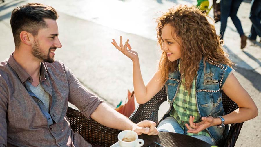 Effective Communication in Relationships: Couples Therapy Insights
